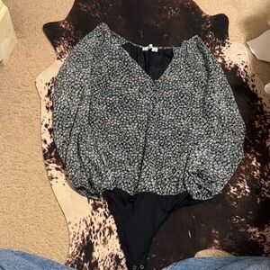 Abercrombie & Fitch Navy Floral Top